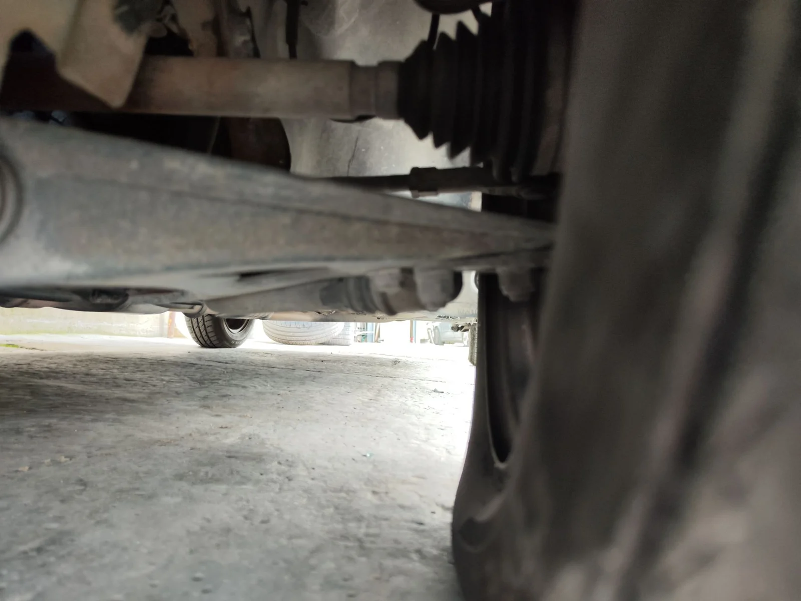 Foto de TRANSMISION DELANTERA IZQUIERDA RENAULT SCENIC I (JA...) 1.9 dCi Diesel CAT (102 CV / 75 KW) referencia 8200064731