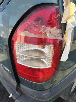 Foto de PILOTO TRASERO DERECHO OPEL ZAFIRA A 2.0 DTI (101 CV / 74 KW) referencia 93175679