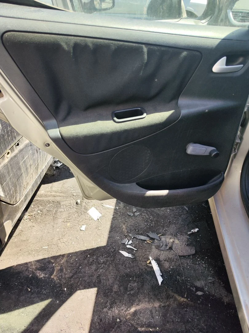 Foto de GUARNECIDO PUERTA TRASERA IZQUIERDA PEUGEOT 207 1.4 (73 CV / 54 KW) referencia 9333ZW