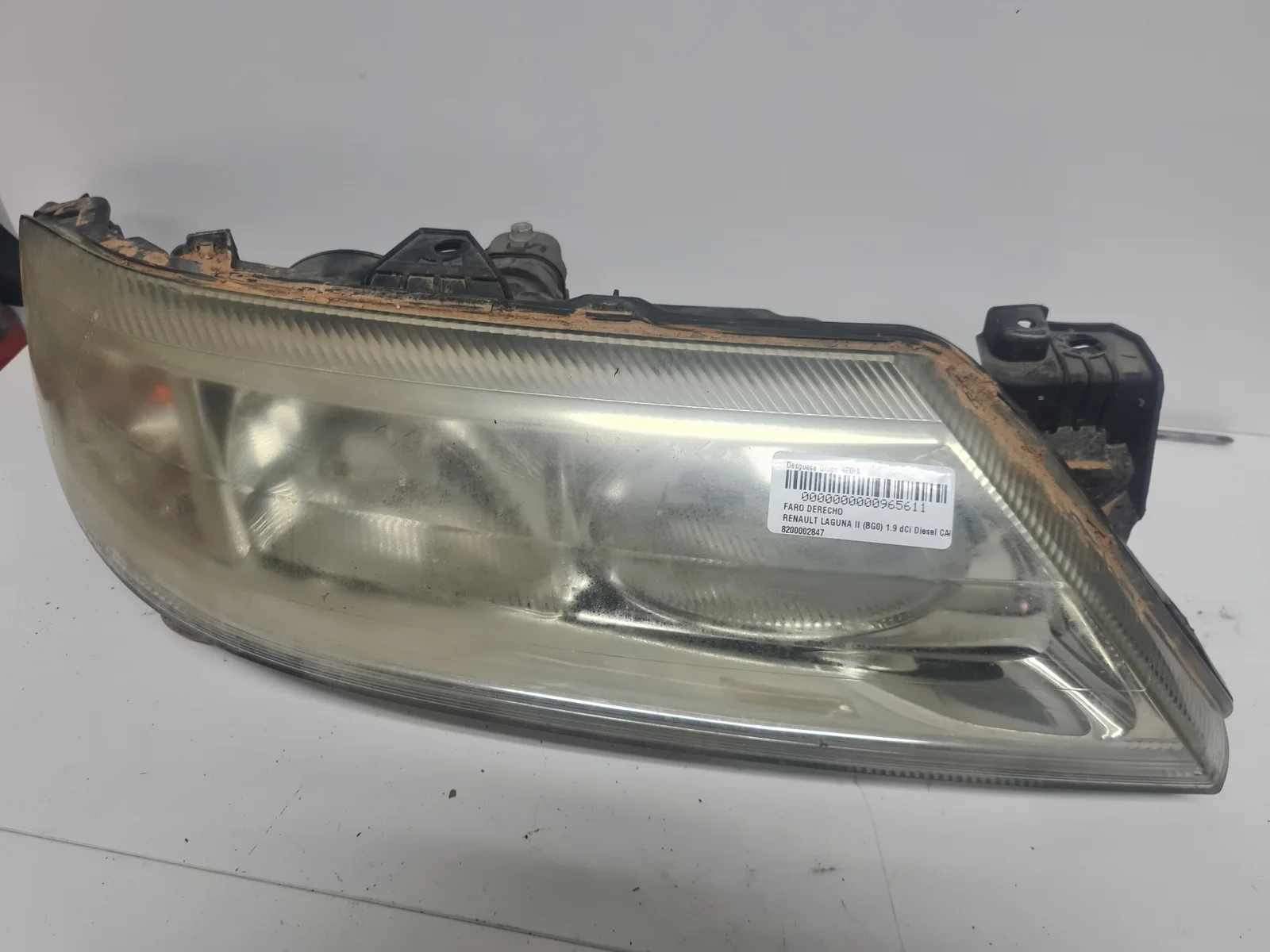 Foto de FARO DERECHO RENAULT LAGUNA II (BG0) referencia 8200002847