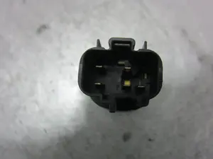 Foto de INTERRUPTOR FORD FIESTA BERLINA (DX) 1.3 CAT (60 CV / 44 KW) referencia 15K237AA foto 2