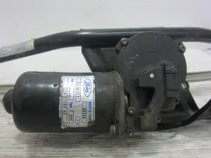 Foto de MOTOR LIMPIA DELANTERO FORD TOURNEO CONNECT (TC7) 1.8 TDCi CAT (75 CV / 55 KW) referencia 64300001 foto 8