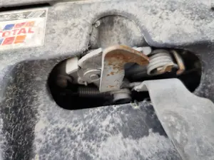 Foto de CERRADURA CAPO PEUGEOT 307 (S1)(04.2001) 1.6 16V CAT (109 CV / 80 KW)