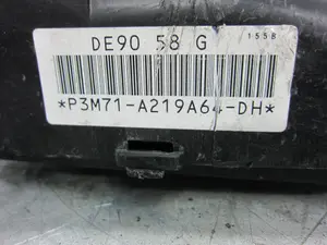 Foto de CERRADURA PUERTA DELANTERA DERECHA MAZDA 2 BERLINA (DY) 1.4 CAT (80 CV / 59 KW) referencia 3M71A219A64 foto 5