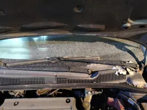 Foto de BRAZO LIMPIA DELANTERO IZQUIERDO SUZUKI SX4 (RW/EY) 1.9 DDIS Turbodiesel (120 CV / 88 KW) referencia 38310-80J01-000