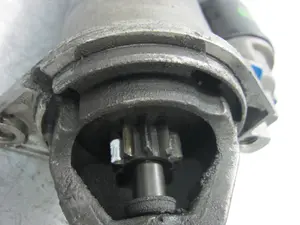 Foto de MOTOR ARRANQUE OPEL ASTRA G BERLINA referencia 025909 foto 3