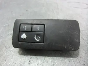 Foto de MANDO MULTIFUNCION OPEL VECTRA C BERLINA 2.0 DTI (101 CV / 74 KW) referencia 24453571