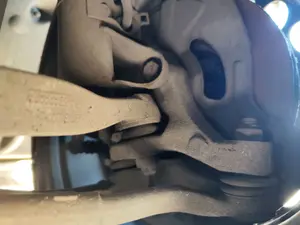 Foto de MANGUETA DELANTERA IZQUIERDA MERCEDES-BENZ CLASE C (BM 203) BERLINA 1.8 CAT (192 CV / 141 KW) referencia A2043320201 foto 5
