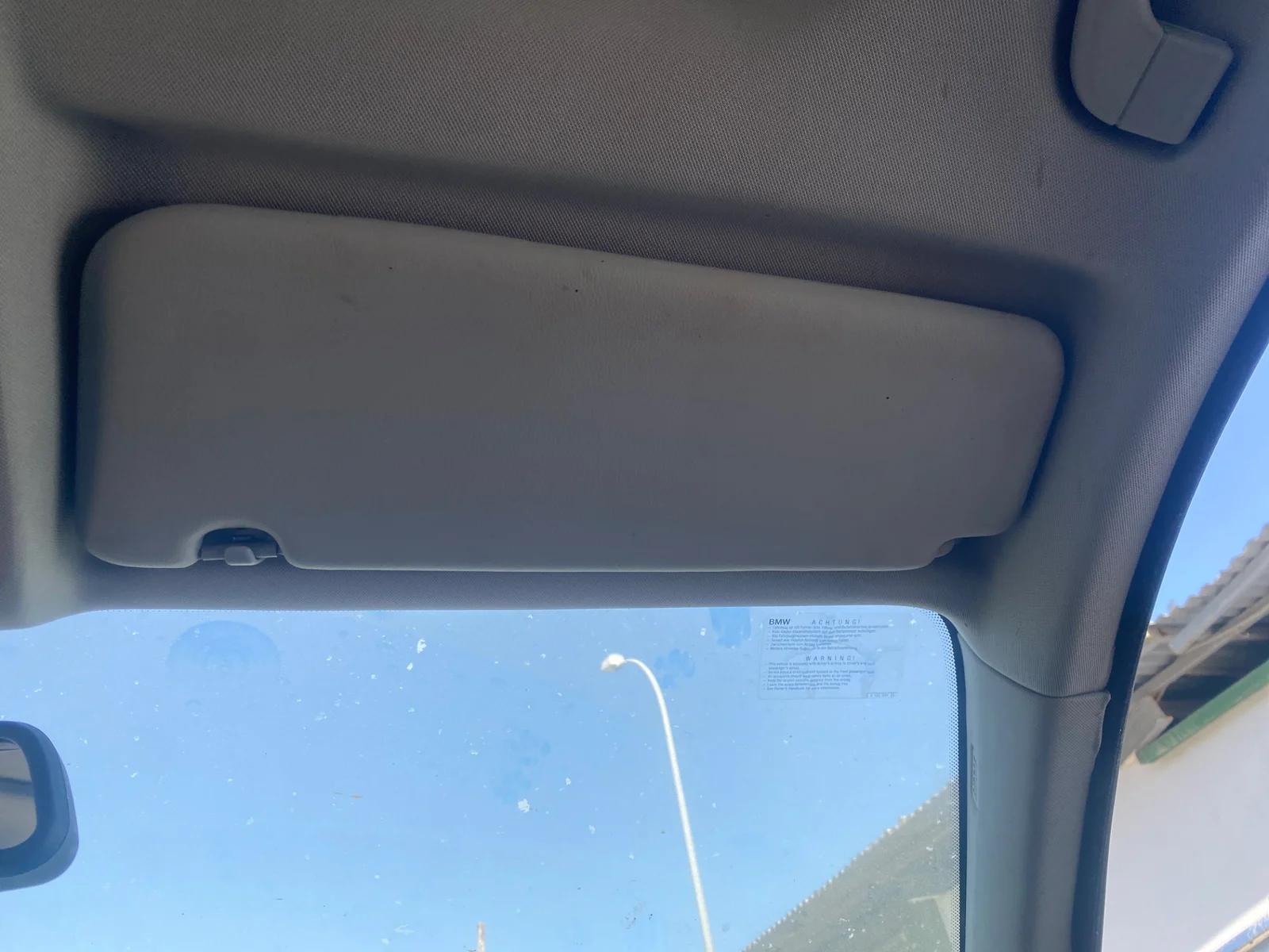 Foto de PARASOL DERECHO BMW SERIE 5 BERLINA (E60) 3.0 24V CAT (231 CV / 170 KW)
