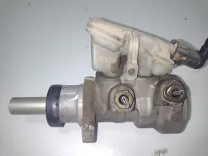 Foto de BOMBA FRENO FORD FOCUS BERLINA (CAK) 2.0 16V CAT (131 CV / 96 KW) referencia 21030399 foto 3