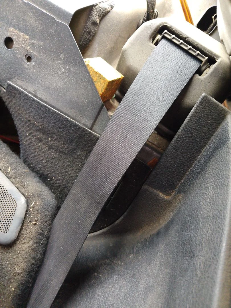 Foto de CINTURON SEGURIDAD TRASERO IZQUIERDO PEUGEOT 407 2.0 16V HDi FAP CAT (RHR / DW10BTED4) (136 CV / 100 KW)