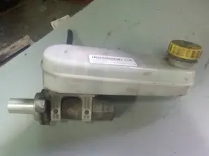 Foto de BOMBA FRENO CITROEN JUMPER FURGÓN GRAN VOLUMEN referencia 0204255096
