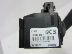 Foto de MANDO LUCES VOLKSWAGEN TOURAN (1T1) 2.0 TDI (140 CV / 103 KW) referencia 1K0953513F foto 3
