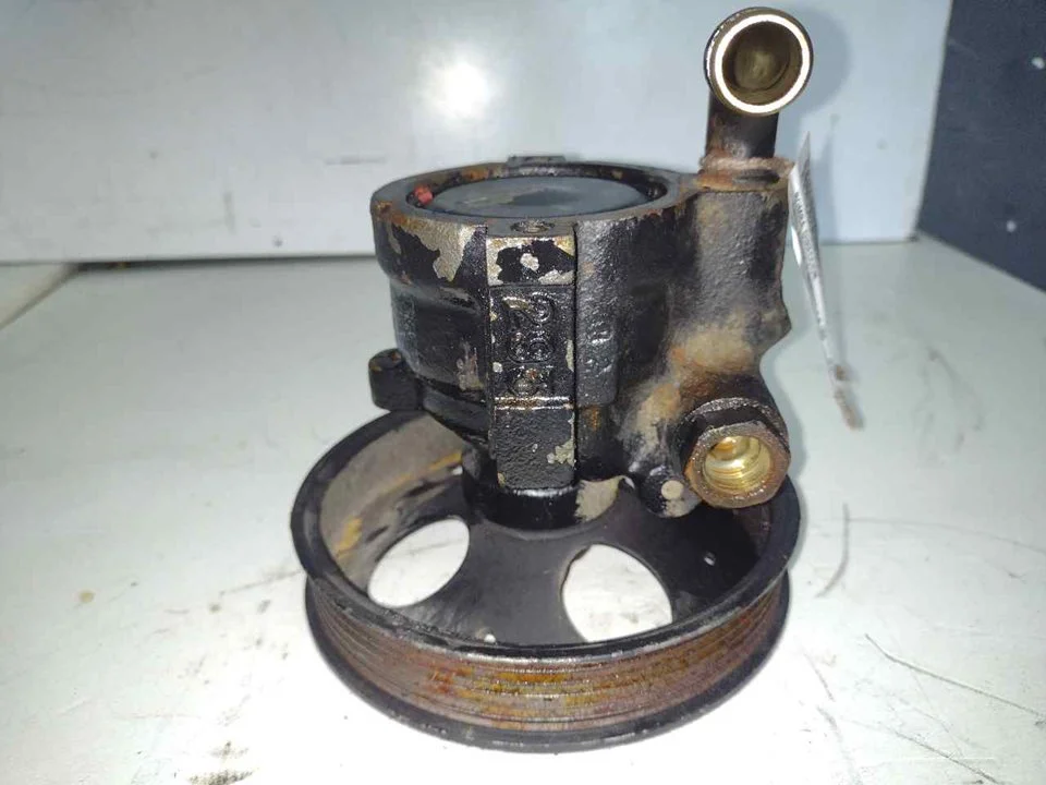 Foto de BOMBA DIRECCION OPEL ASTRA F BERLINA referencia 26023012