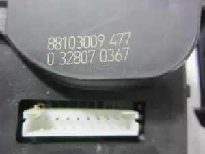 Foto de MANDO LIMPIA RENAULT CLIO III 1.5 dCi Diesel CAT (86 CV / 63 KW) referencia 88103009477 foto 3