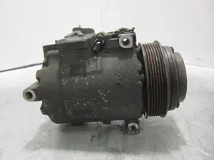 Foto de COMPRESOR AIRE ACONDICIONADO MERCEDES-BENZ CLASE 124 (BM 124) BERLINA 3.0 Diesel (109 CV / 80 KW) referencia A0002340911 foto 5