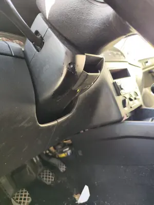 Foto de COLUMNA DIRECCION VOLKSWAGEN GOLF IV BERLINA (1J1)(10.1997) 2.0  (116 CV / 85 KW)