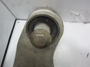 Foto de BRAZO SUSPENSION INFERIOR DELANTERO IZQUIERDO PORSCHE CAYENNE (TIPO 92A) referencia 7P0407151 foto 3
