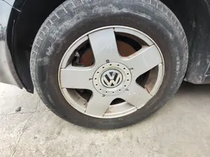 Foto de LLANTA VOLKSWAGEN BORA BERLINA (1J2)(1998) 1.9 TDI (110 CV / 81 KW)