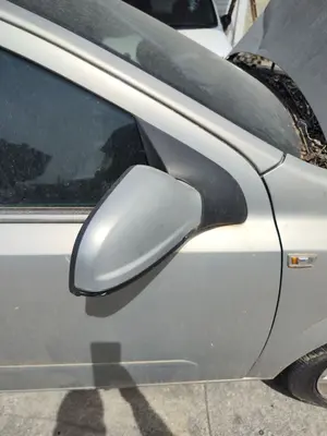 Foto de RETROVISOR DERECHO OPEL ASTRA H BERLINA 1.7 16V CDTI (110 CV / 81 KW) foto 2