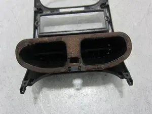 Foto de REJILLA AIREADORA PEUGEOT 206 1.4 (75 CV / 55 KW) referencia 9640404777 foto 2