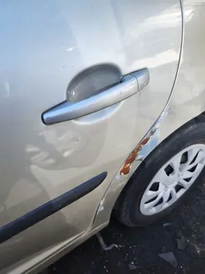 Foto de MANETA EXTERIOR TRASERA IZQUIERDA PEUGEOT 207 1.4  (73 CV / 54 KW) referencia 9101GH