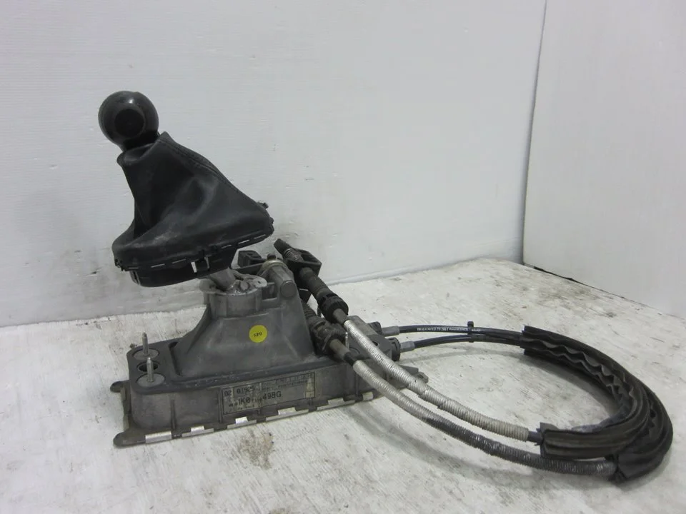Foto de PALANCA CAMBIO SEAT ALTEA XL (5P5) 1.9 TDI (105 CV / 77 KW) referencia 1K0711049BG