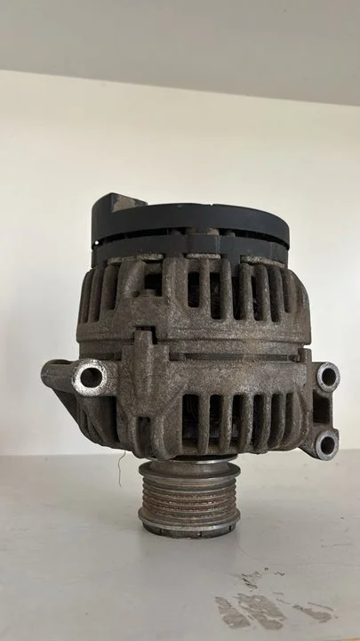 Foto de ALTERNADOR RENAULT KANGOO I (F/KC0) 1.6 16V (95 CV / 70 KW) referencia 0124325031