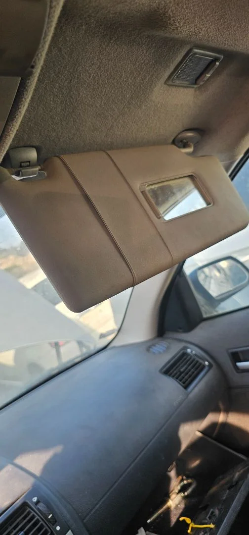 Foto de PARASOL DERECHO FORD MONDEO BERLINA (GE) 2.0 16V DI TD CAT (116 CV / 85 KW)