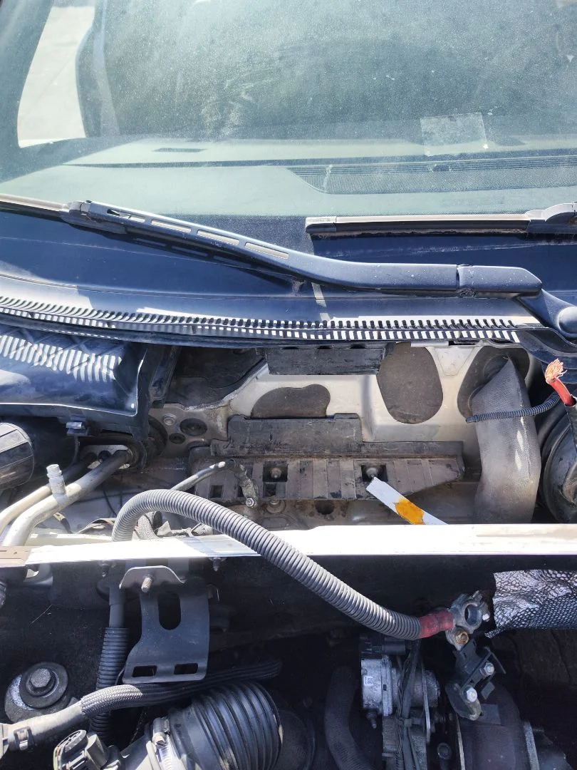 Foto de BRAZO LIMPIA DELANTERO DERECHO AUDI A4 AVANT (8E) 3.0 V6 24V TDI (233 CV / 171 KW) referencia 8E1955408C