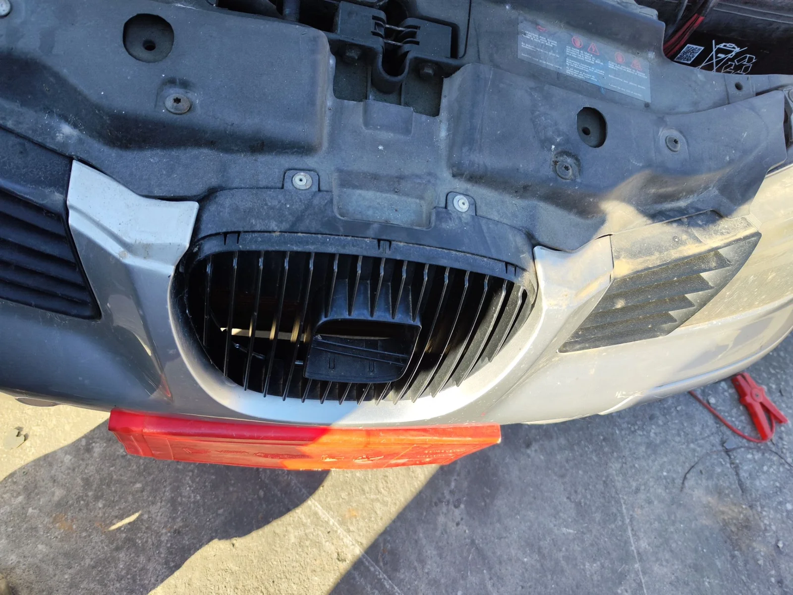 Foto de REFUERZO PARAGOLPES DELANTERO SEAT CORDOBA BERLINA (6L2) 1.9 TDI (131 CV / 96 KW)