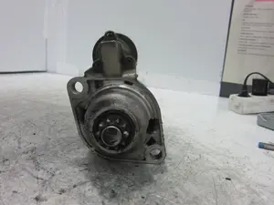 Foto de MOTOR ARRANQUE VOLKSWAGEN GOLF IV BERLINA (1J1)(10.1997) 1.9 TDI (101 CV / 74 KW) referencia 0001125042 foto 7