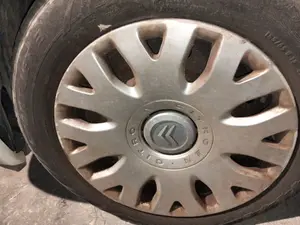 Foto de TAPACUBOS CITROEN XSARA PICASSO