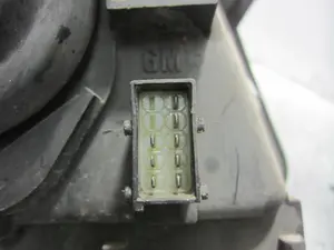 Foto de FARO IZQUIERDO OPEL MERIVA 1.7 16V CDTI (101 CV / 74 KW) referencia 9308550 foto 2
