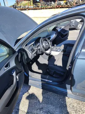 Foto de GOMAS CONTORNO PUERTA AUDI A6 AVANT (4GD) 2.0 16V TDI (190 CV / 140 KW) referencia 4G0831721A