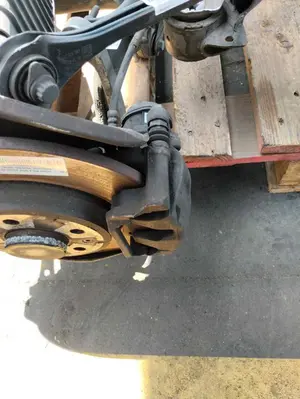 Foto de PINZA DE FRENO TRASERA IZQUIERDA AUDI A5 COUPE (F53) 2.0 16V TDI (190 CV / 140 KW) foto 2