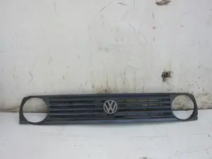Foto de REJILLA DELANTERA VOLKSWAGEN GOLF II (191/193) 1.6 Diesel (CR. JK. JP) (54 CV / 40 KW) referencia 1918583664B foto 1
