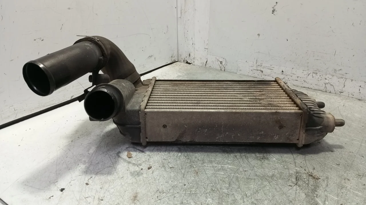 Foto de INTERCOOLER PEUGEOT BOXER (330/350) FURGÓN GRAN VOLUMEN BAT.3700MM 2.8 HDI (128 CV / 94 KW) referencia 0384G8