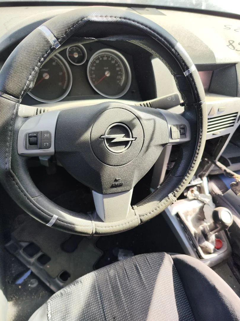 Foto de AIRBAG DELANTERO IZQUIERDO OPEL ASTRA H GTC 1.7 16V CDTI (101 CV / 74 KW)