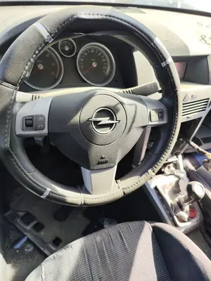 Foto de AIRBAG DELANTERO IZQUIERDO OPEL ASTRA H GTC 1.7 16V CDTI (101 CV / 74 KW)