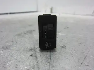 Foto de INTERRUPTOR CITROEN GRAND C4 PICASSO 1.6 16V HDi FAP (109 CV / 80 KW) referencia 96384422XT
