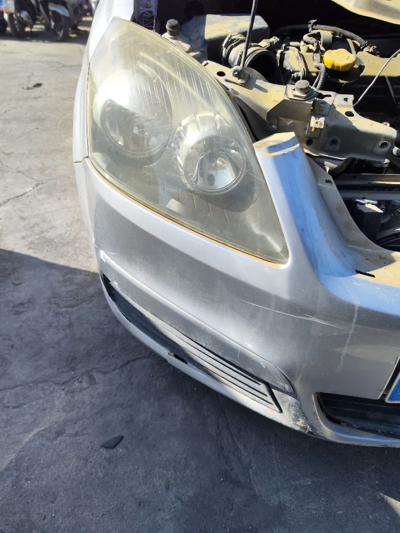 Foto de FARO DERECHO OPEL ZAFIRA B 1.9 CDTI (120 CV / 88 KW) referencia 93192444