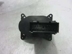 Foto de MANDO LUCES FORD TRANSIT FURGÓN MEDIO (FY) 2.4 TDE CAT (90 CV / 66 KW) referencia YC1T13A024 foto 4