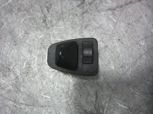 Foto de MANDO RETROVISOR BMW SERIE 3 BERLINA (E46) 3.0 24V Turbodiesel CAT (184 CV / 135 KW) referencia 03200500
