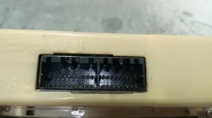 Foto de NO IDENTIFICADO MITSUBISHI GALANT BERLINA (E50) 2.5 V6 CAT (170 CV / 125 KW) referencia MR360372 foto 3