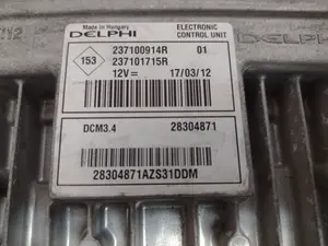 Foto de CENTRALITA MOTOR UCE RENAULT MEGANE III BERLINA 5P 1.5 dCi Diesel FAP (90 CV / 66 KW) referencia 237100914R foto 4