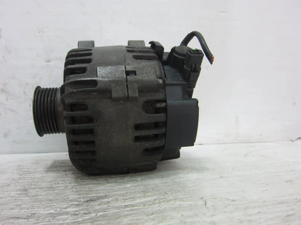 Foto de ALTERNADOR CITROEN BERLINGO referencia 9646476280