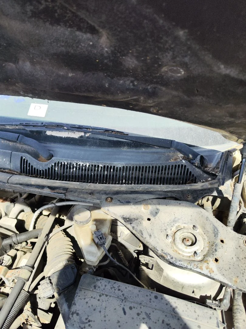 Foto de BRAZO LIMPIA DELANTERO IZQUIERDO FORD MONDEO BERLINA (GE) 2.0 TDCi CAT (131 CV / 96 KW) referencia 1129363