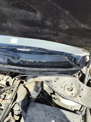 Foto de BRAZO LIMPIA DELANTERO IZQUIERDO FORD MONDEO BERLINA (GE) 2.0 TDCi CAT (131 CV / 96 KW) referencia 1129363
