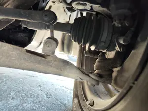 Foto de BRAZO SUSPENSION DELANTERO DERECHO TOYOTA COROLLA (E11) 2.0 Turbodiesel CAT (90 CV / 66 KW) referencia 4806913010
